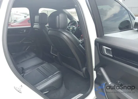 2019 Porsche Cayenne z USA, uszkodzony, nr VIN WP1AA2AY8KDA00940